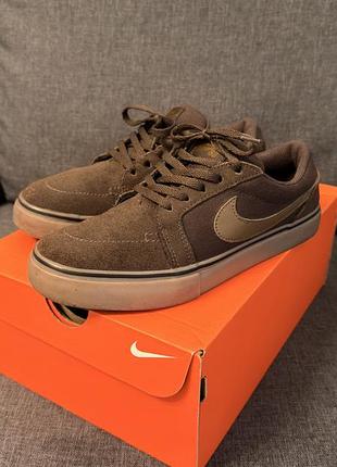Кеди nike sb satire ii