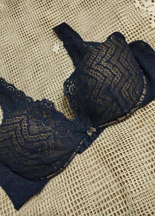 Бюстгальтер чашка 80 с 85 в пуш -ап intimissimi, принимаю заказы от 100 гр