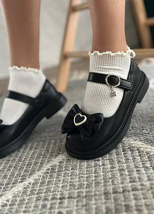 Школьные туфли для девочки