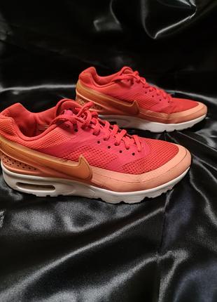 Кросівки nike 37.5 по устільці 24см