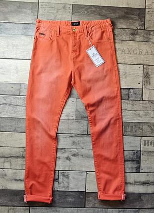 Стильные зауженные унисекс джинсы scotch soda в бледно розовом цвете размер 32/32