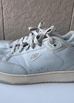 Кроссовки nike 4