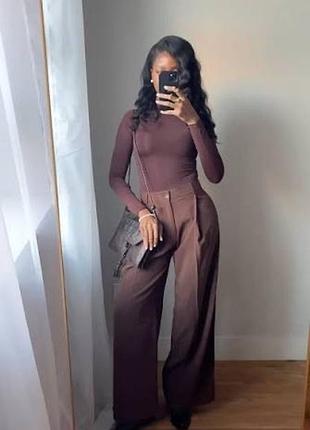 Брюки с защипами zara