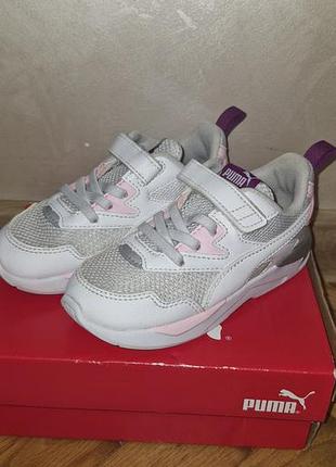 Кросівки puma для дівчинки