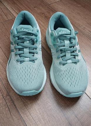 Кроссовки asics
