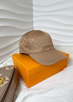 Кепка louis vuitton