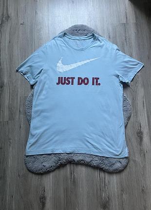 Nike just do it футболка дуже гарна