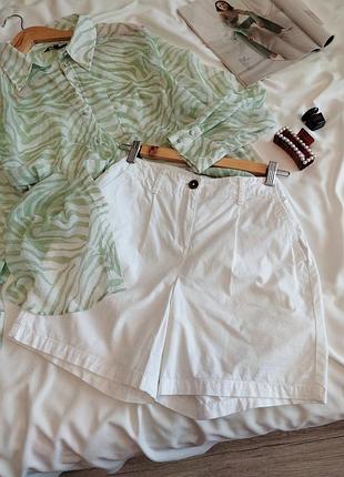 Распродажа ❗ белые хлопковые шорты с вытачками dorothy perkins s - м