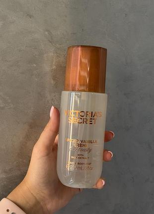 Спрей spiced vanilla creme feel toasty hair & body mist