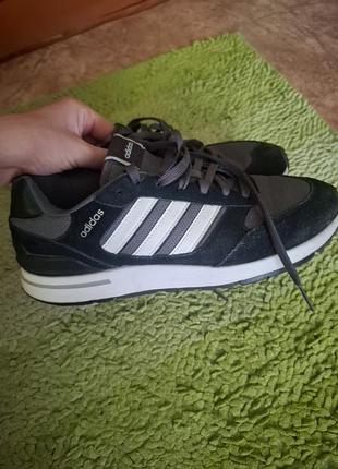 Кроссовки adidas,размер 42