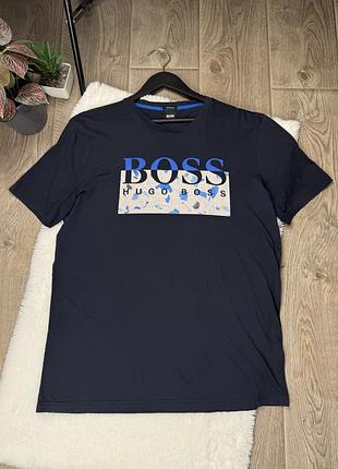 Футболка hugo boss