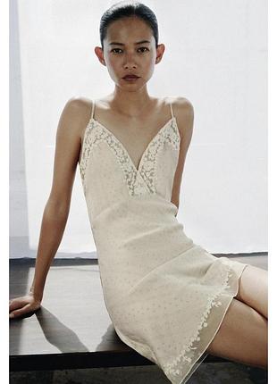 Сукня з мереживом zara