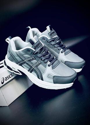 Чоловічі кросівки asics сірі літні стильні спортивні бігові дешеві легкі кроссовки асикс летние стильные спортивные