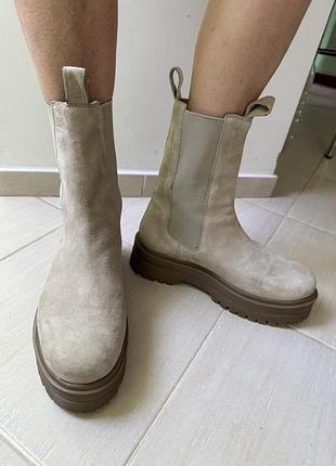 Продам замшеві черевики copenhagen shoes