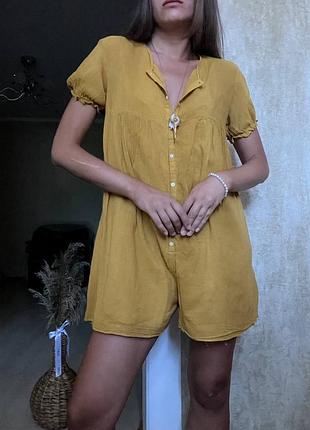 Гірчичний ромпер вільного крою від zara