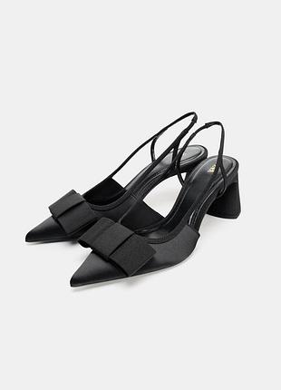 Открытые туфли на каблуке с бантом zara