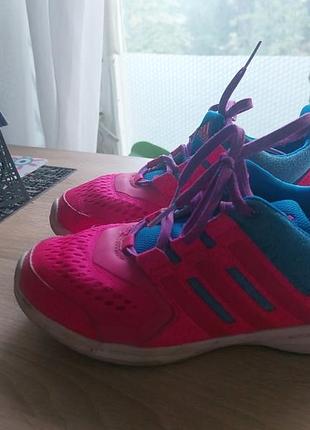 Кроссовки adidad