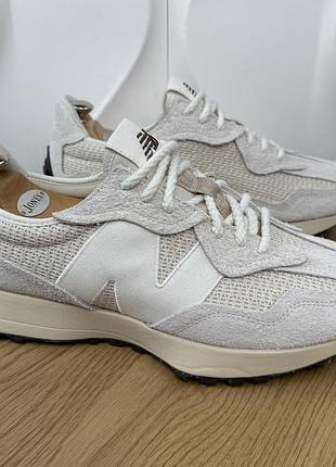 Оригінальні кросівки new balance 327