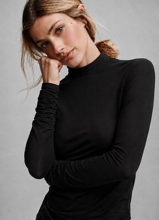 Водолазка женская scotch &amp; soda - гольф из тонкого трикотажного лиоцелла l
