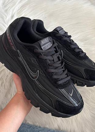 Nike initiator total black 2