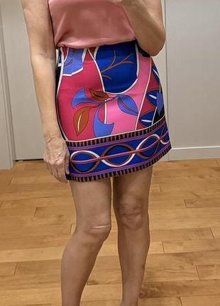Яскрава мініспідниця zara xs