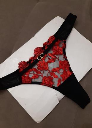 Вишукані стринги