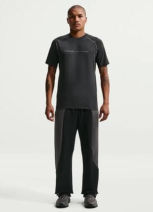 Штани чоловічі nike tech mens color- block open- hem fleece pants black/grey if1323-010