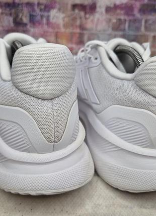 Кроссовки adidas 6