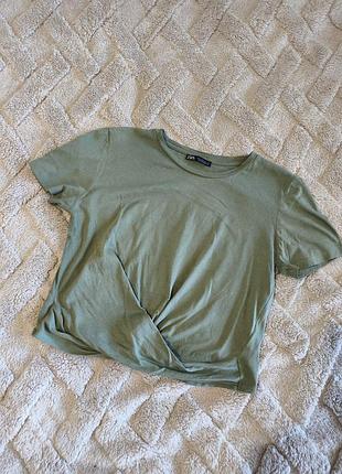 Оливковый топ футболка от zara