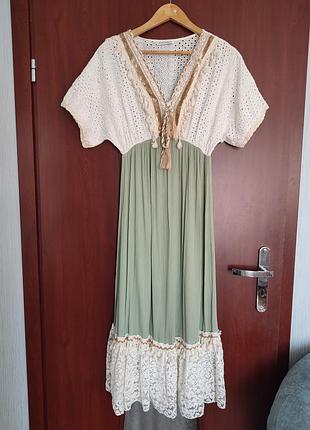 Гарна сукня (італія)