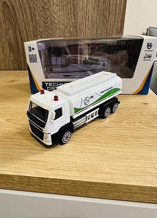 Автомодель technodrive volvo газовоз upg 6