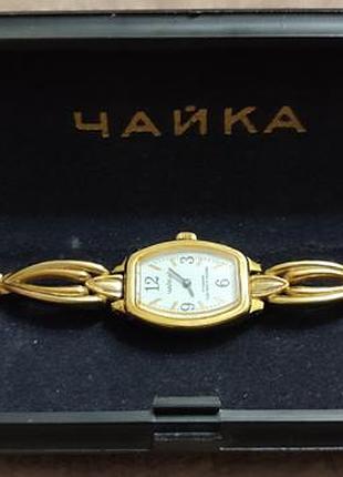 Жіночий наручний годинник фірми чайка