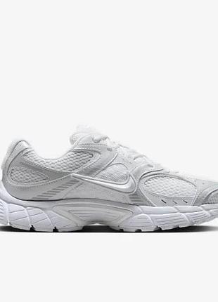 Кросівки жіночі nike v5 rnr white black metallic silver (hq7901-101)