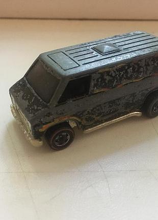 Hot wheels redline super van (1975) mattel hong kong. винтаж
