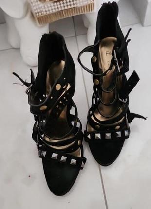 Босоножки женские 39-40р