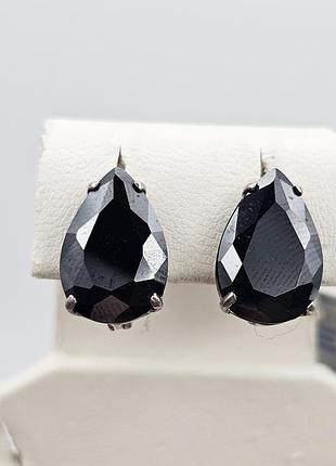 Сережки серебряные с черным кубическим цирконием 2,24 г