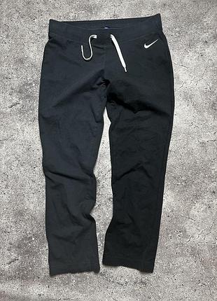 Жіночі легкі спортивні штани nike
