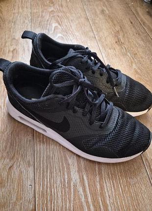 Кросівки nike