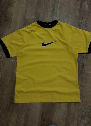 Чоловіча футболка nike оригінал s з свушом вінтаж