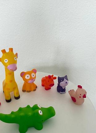 Игрушки - комплект из двух наборов: djeco (крепче), djeco paris ( мягче) 10шт 2