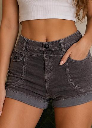 Классные бархатные короткие шорты, h&m , р. наш 42-46 , серый