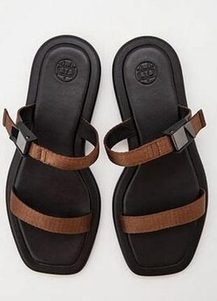 Невероятно стильные и удобные кожаные шлепанцы massimo dutti 40-41😍