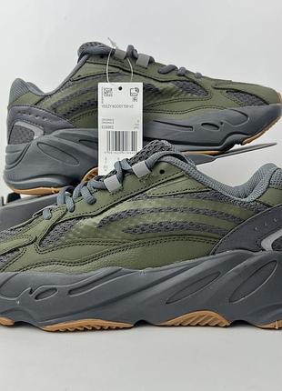 Кроссовки размеры 41-45 adidas yeezy boost 700 v2 зеленый 41