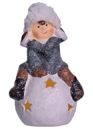 Новогодняя декоративная фигурка с подсветкой 9,5*8*16 см ребенок на снежном шаре из фарфора cr-5-20