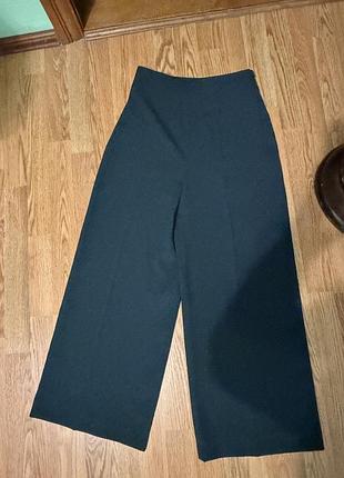 Легкие базовые кюлоты zara