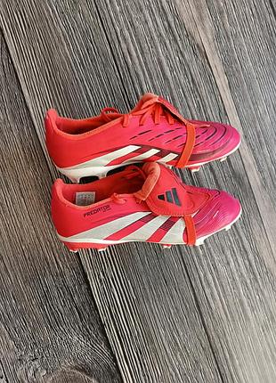 Бутсы adidas predator (38 размер)