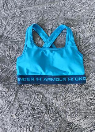 Спортивный топ under armour