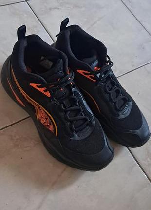 Продам оригинальные кроссовки puma