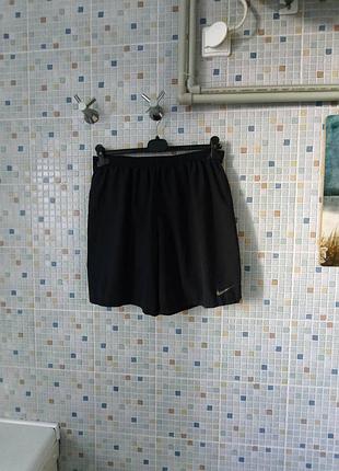 Шорты nike. 2