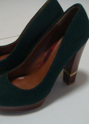 Stradivarius туфлі зелені . акція-4=52 фото